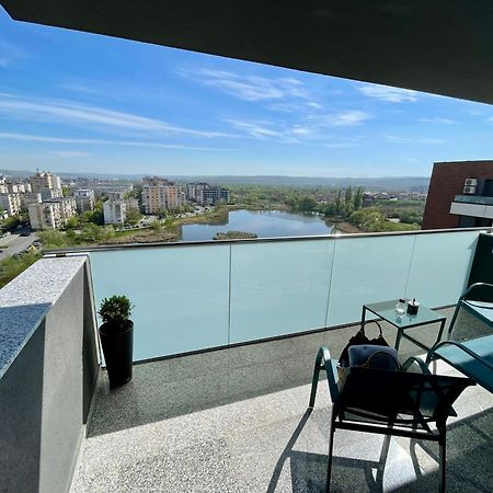 Lakeside Aparthotel Cluj-Napoca Eksteriør billede